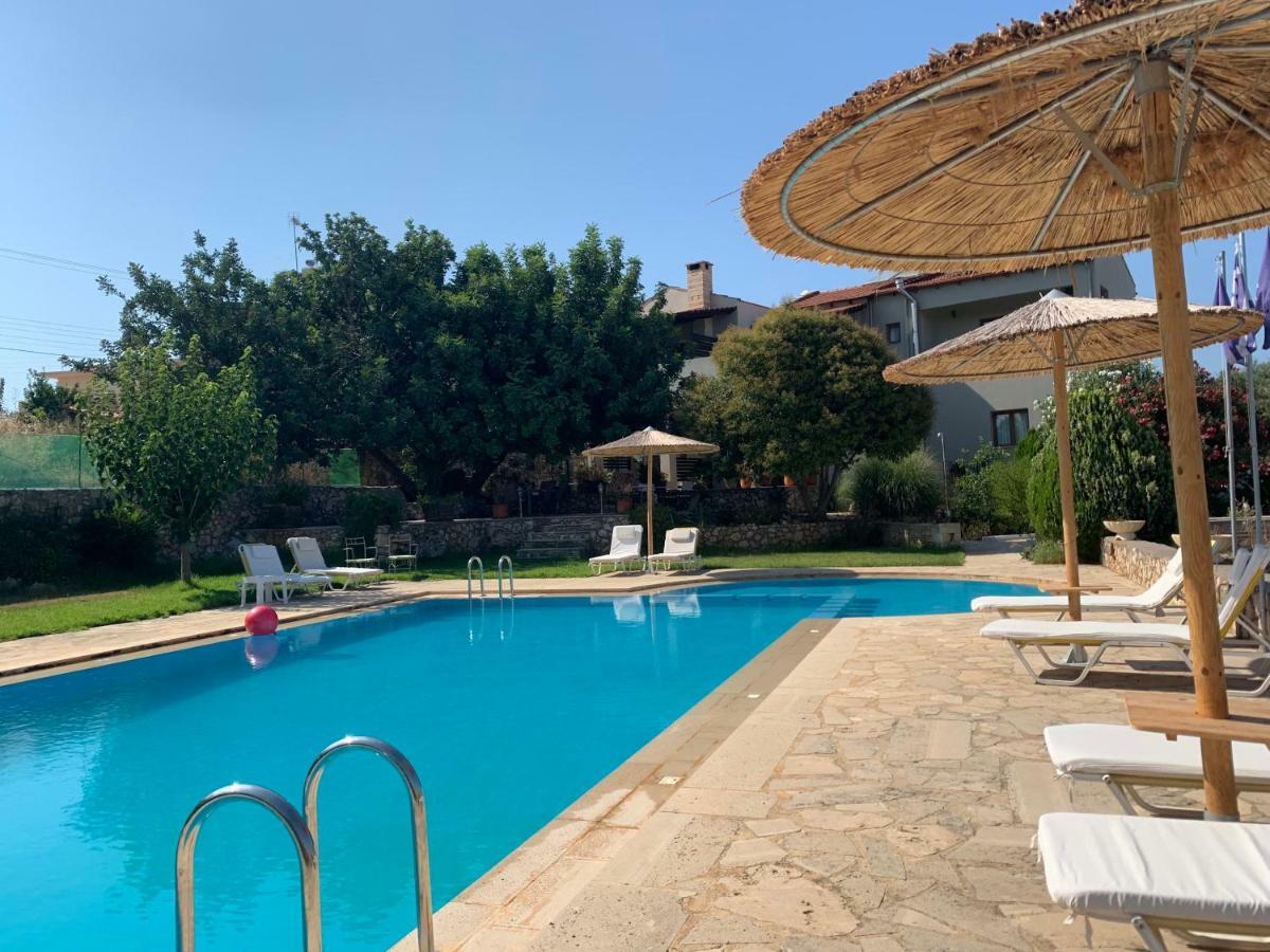 Elianthos Villas Vámos Eksteriør billede